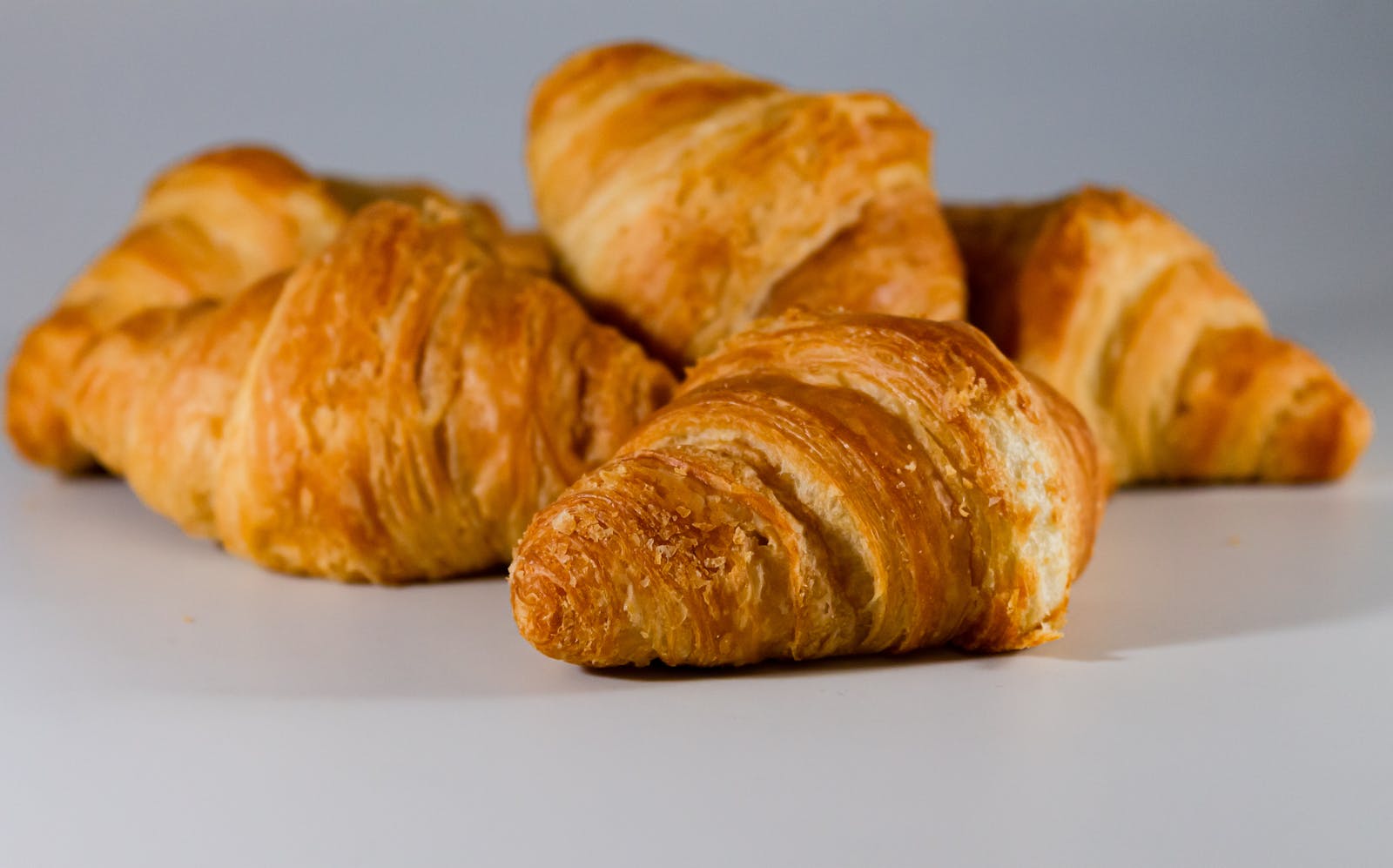 Croissant masłowy